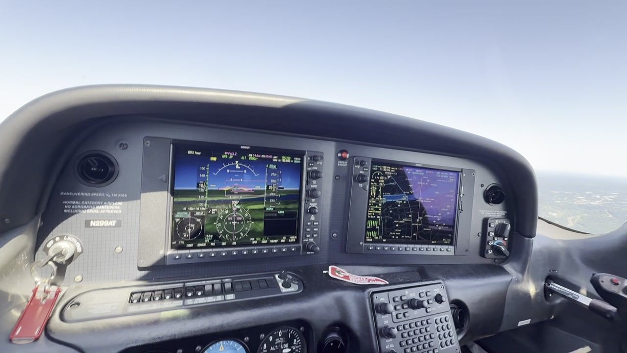 N299AT glass cockpit in flight